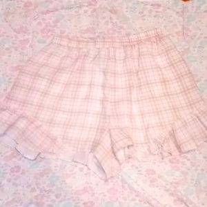 Pink/white skirt shorts